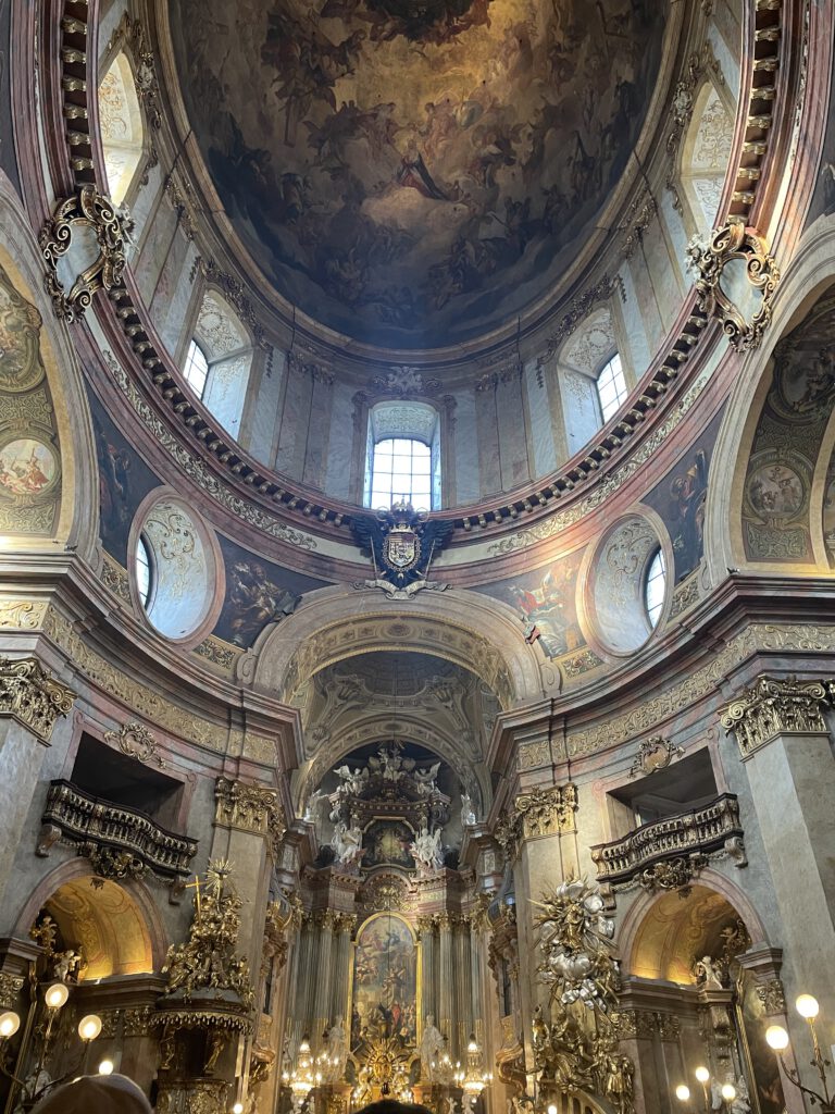 Listen to this when you’re lost in a Museum in Vienna!